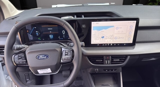 FORD  E-TRANSIT COURIER 136ch BEV