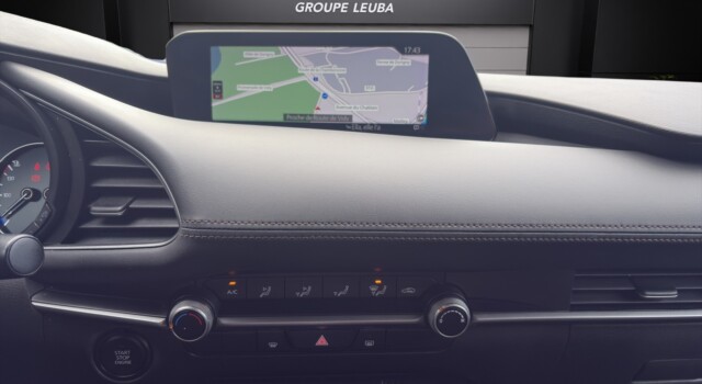 MAZDA 3 HB G 122 Ambition
