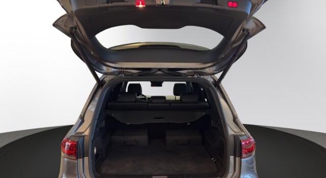 MERCEDES-BENZ EQB 350 AMG Line 4Matic