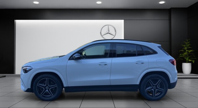 MERCEDES-BENZ GLA 250 4Matic 8G-DCT Swiss Star