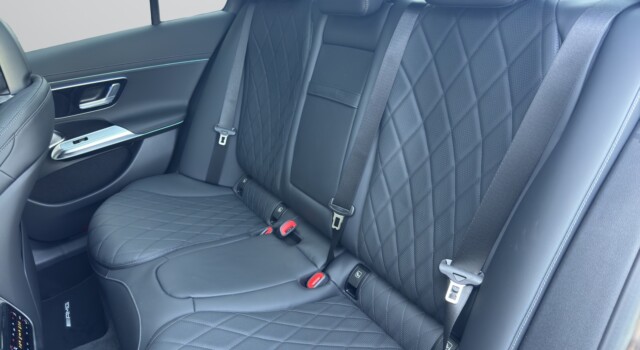 MERCEDES-BENZ E 220 d 4Matic 9G-Tronic