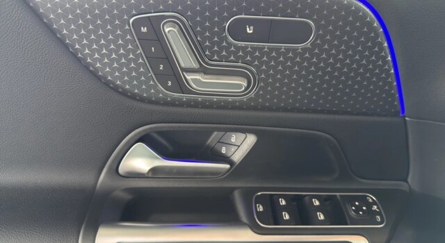 MERCEDES-BENZ GLB 250 4Matic 8G-Tronic