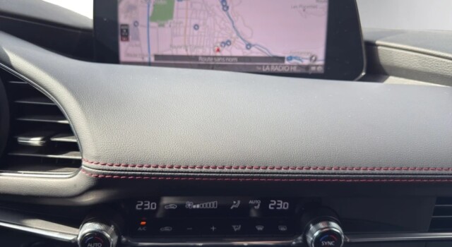 MAZDA 3 Hatchback SKYACTIV-X M Hybrid 186 AWD Homura Automat