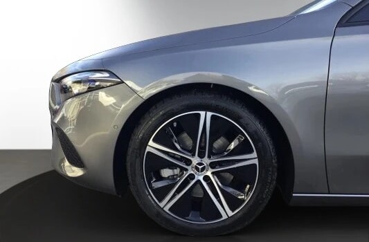 MERCEDES-BENZ A 220 4Matic 8G-DCT