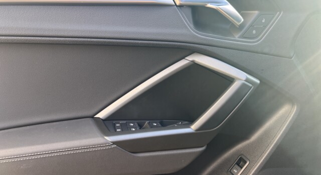 AUDI Q3 35 TFSI S line Attraction S-tronic