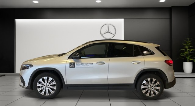 MERCEDES-BENZ EQA 350 66,5 kWh 4Matic Swiss Star