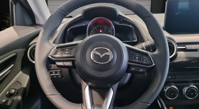 MAZDA 2 SKYACTIV-G 90 Mild Hybrid Exclusive-Line