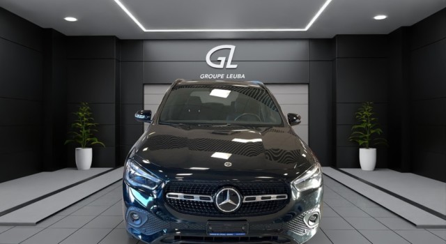 MERCEDES-BENZ GLA 220 d Progress. 4Matic