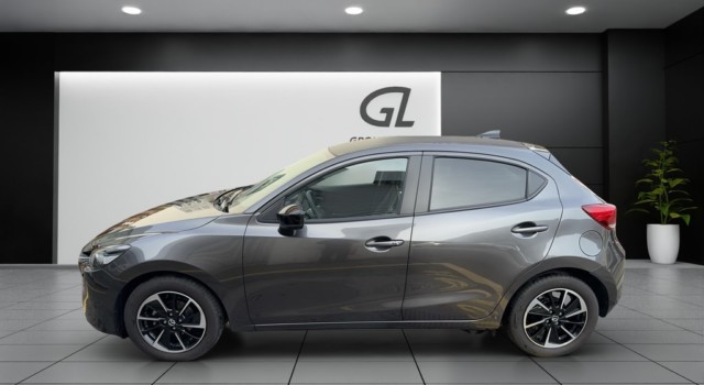 MAZDA 2 SKYACTIV-G 90 Mild Hybrid Homura Aka