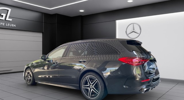MERCEDES-BENZ C 220 d T 4 Matic