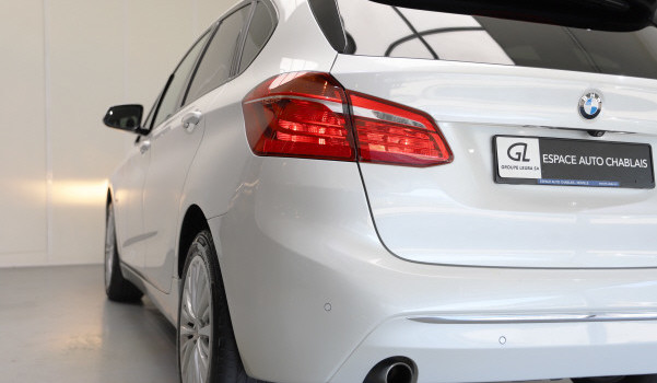 BMW 220 Active Tourer 220d xDrive ActiveTLuxury