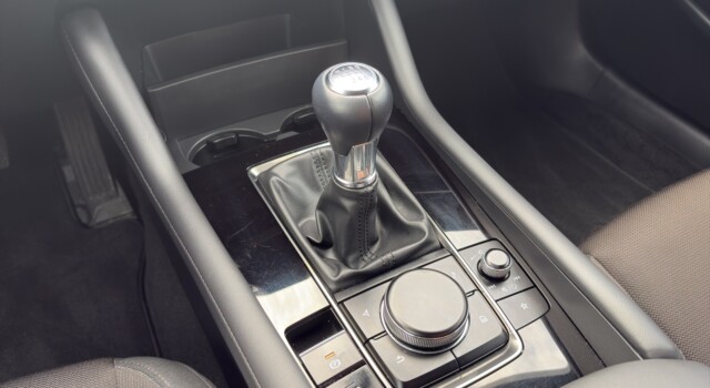 MAZDA 3 HB G 122 Ambition