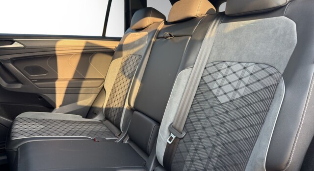 VW TIGUAN Allsp2.0 R-Line 4M