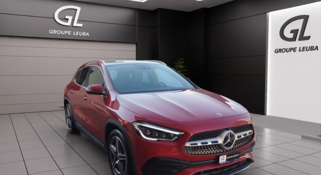 MERCEDES-BENZ GLA 250 AMG Line 4Matic