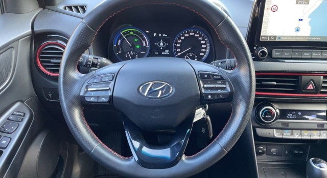 HYUNDAI KONA 1.6 GDi HEV Amplia DCT