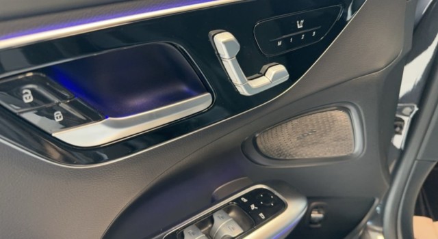 MERCEDES-BENZ C 300 de T 4Matic