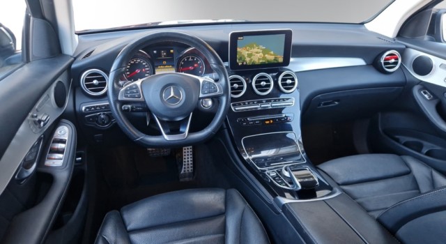 MERCEDES-BENZ GLC 250 AMG Line 4Matic