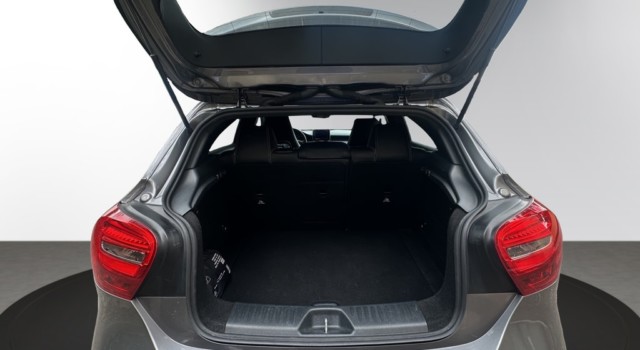 MERCEDES-BENZ A 180 CDI Style
