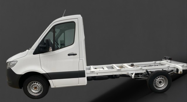 MERCEDES-BENZ Sprinter 317 CDI Standard 9G-TRONIC