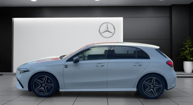 MERCEDES-BENZ A 180