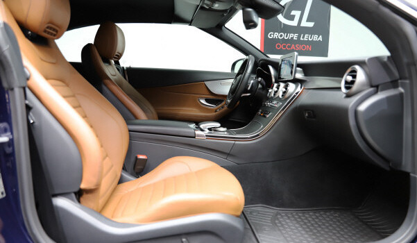 MERCEDES-BENZ C 200 AMG Line 4Matic