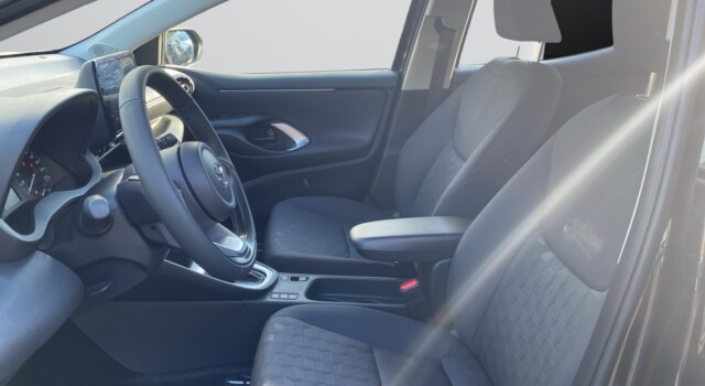 MAZDA 2 Hybrid Centre-line