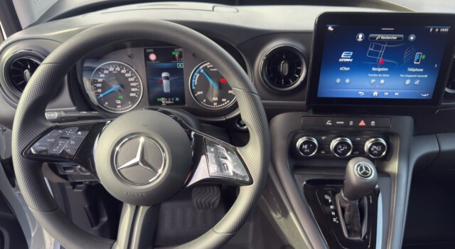 MERCEDES-BENZ ECITAN STANDARD 2716MM