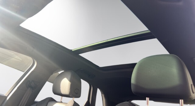 AUDI Q3 35 TFSI S line Attraction S-tronic