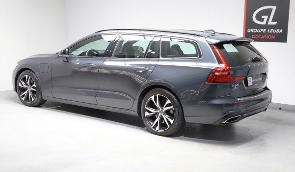 VOLVO V60 T6 eAWD R-Design