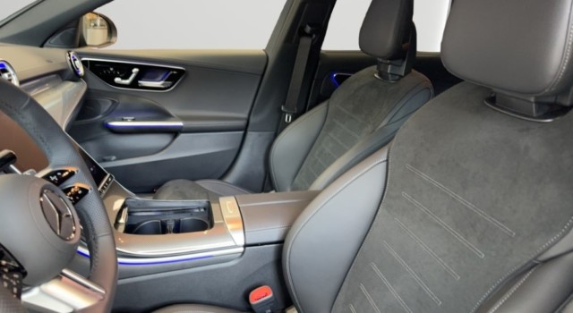 MERCEDES-BENZ C 300 de T 4Matic