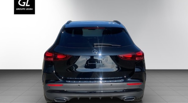 MERCEDES-BENZ GLA 250 4Matic 8G-DCT Swiss Star