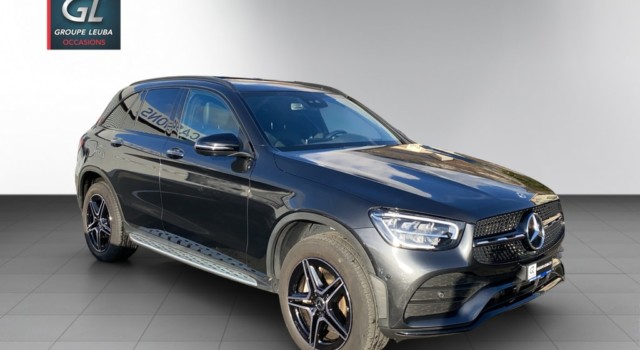 MERCEDES-BENZ GLC 300 e AMG Line 4Matic