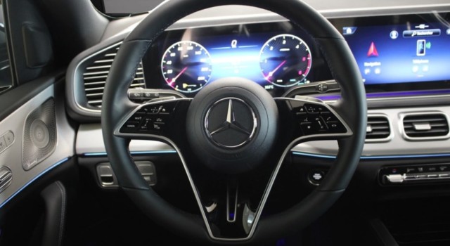 MERCEDES-BENZ GLE 300 d 4Matic 9G-Tronic