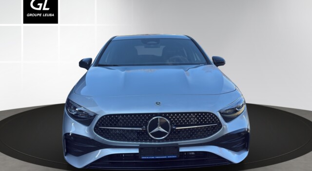 MERCEDES-BENZ A 200 Night Star 7G-DCT