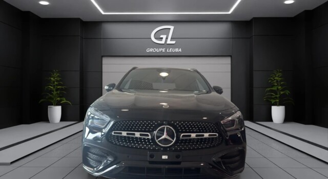MERCEDES-BENZ GLA 220 4Matic 8G-DCT