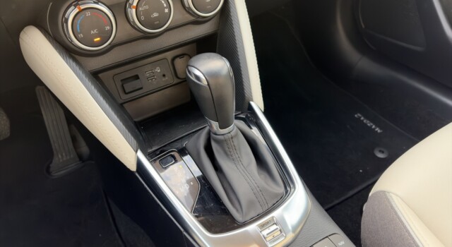 MAZDA 2 G 90 Revolution