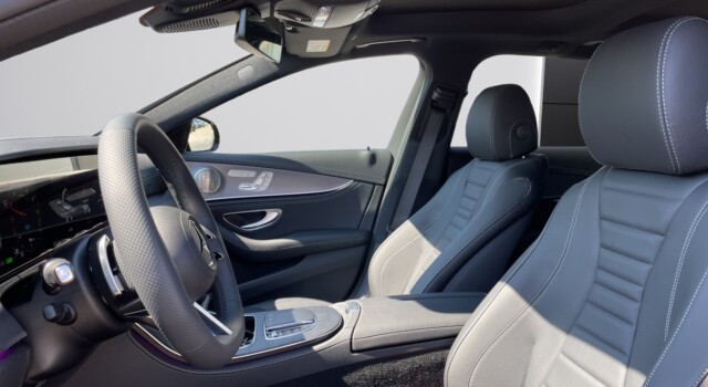 MERCEDES-BENZ E 300 de T EQ Star 9G-Tronic