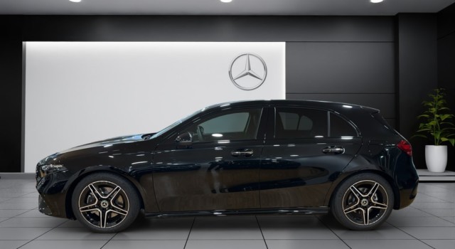 MERCEDES-BENZ A 220 4Matic 8G-DCT