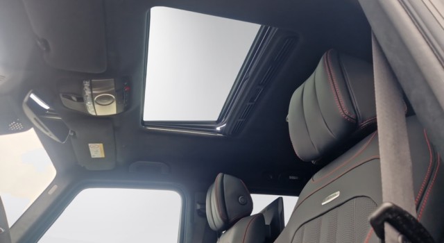 MERCEDES-BENZ G 63 AMG 9G-Tronic