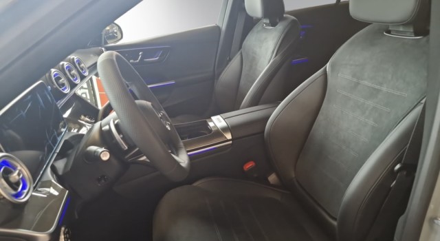 MERCEDES-BENZ C 300 T 4 Matic