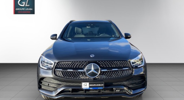 MERCEDES-BENZ GLC 300 e AMG Line 4Matic
