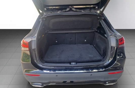 MERCEDES-BENZ GLA 250 Progressive4Matic