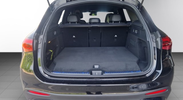 MERCEDES-BENZ GLC 300 e 4Matic EQ Star 9G-Tronic