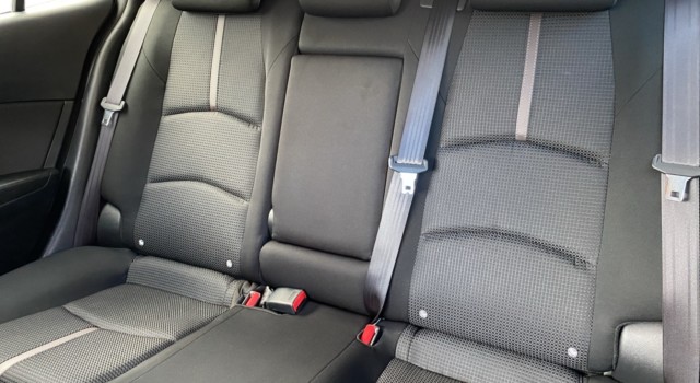 MAZDA 3 G 120 Ambition Plus
