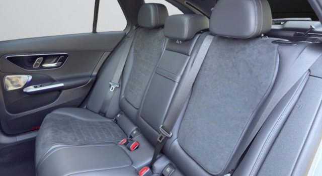 MERCEDES-BENZ C 220 d T 4 Matic