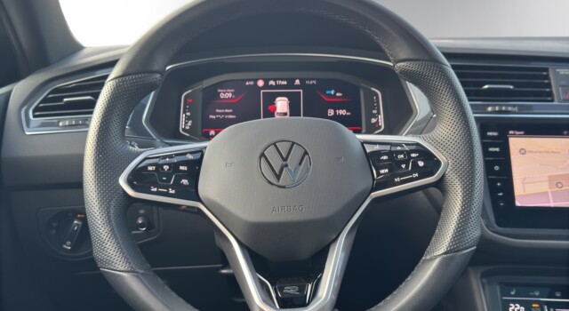 VW TIGUAN Allsp2.0 R-Line 4M