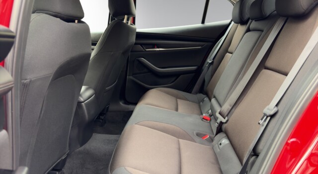 MAZDA 3 Sedan SKYACTIV-X M Hybrid 186 Ambition Plus