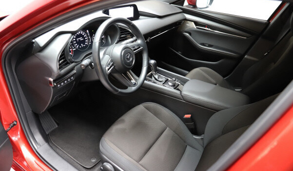 MAZDA 3 HB X 180 Revolution