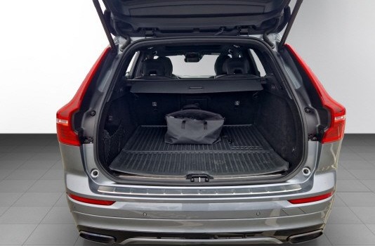 VOLVO XC60 T8 eAWD Polestar
