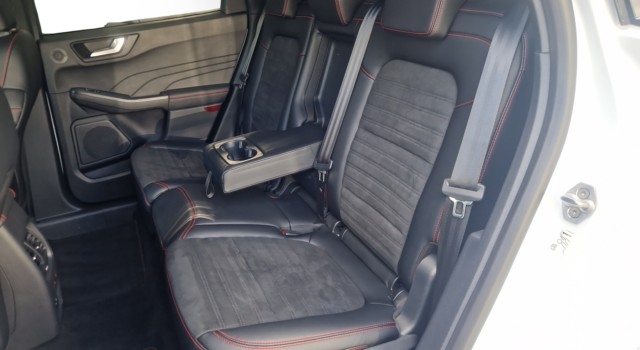 FORD KUGA 2.5 PHEV Titanium 2W